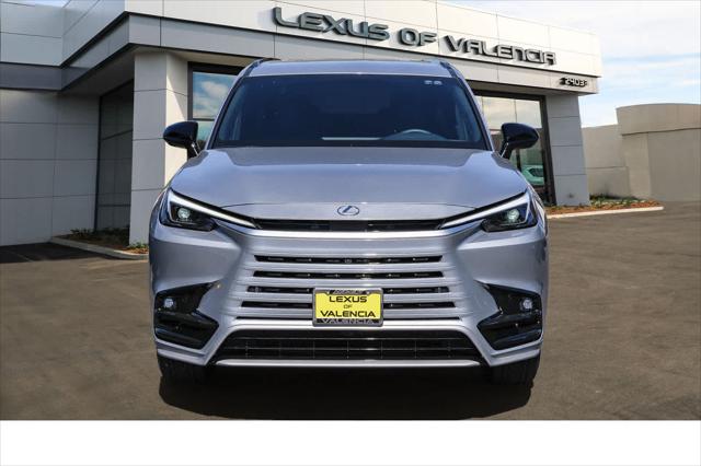 2025 Lexus TX 500h F SPORT Premium