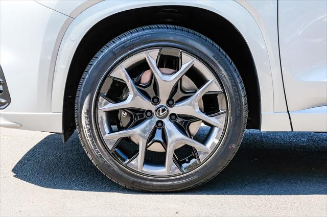 2025 Lexus TX 500h F SPORT Premium