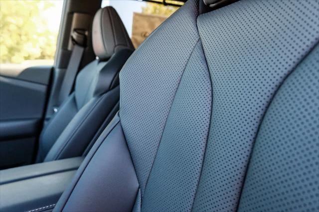 2025 Lexus TX 500h F SPORT Premium