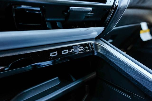 2025 Lexus TX 500h F SPORT Premium