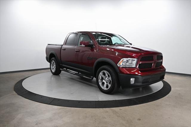2017 RAM 1500 Laramie Crew Cab 4x4 57 Box