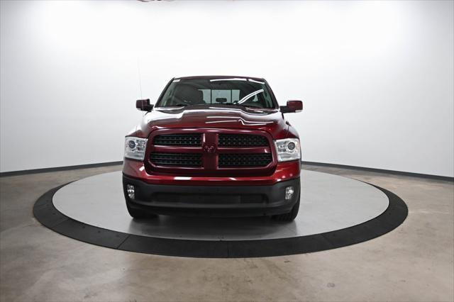 2017 RAM 1500 Laramie Crew Cab 4x4 57 Box