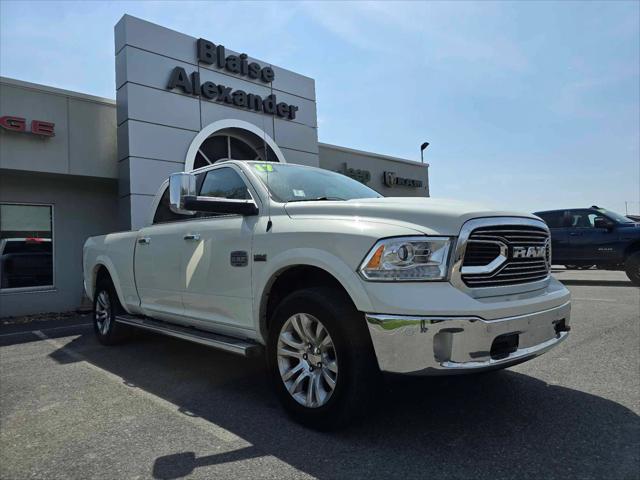 2017 RAM 1500 Longhorn Crew Cab 4x4 64 Box