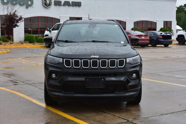 2023 Jeep Compass Latitude Lux FWD