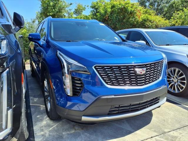 2022 Cadillac XT4 FWD Premium Luxury