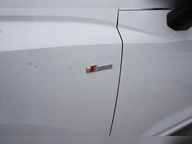2020 Audi Q3 Premium Plus 45 TFSI S line quattro Tiptronic