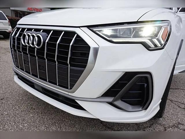 2020 Audi Q3 Premium Plus 45 TFSI S line quattro Tiptronic