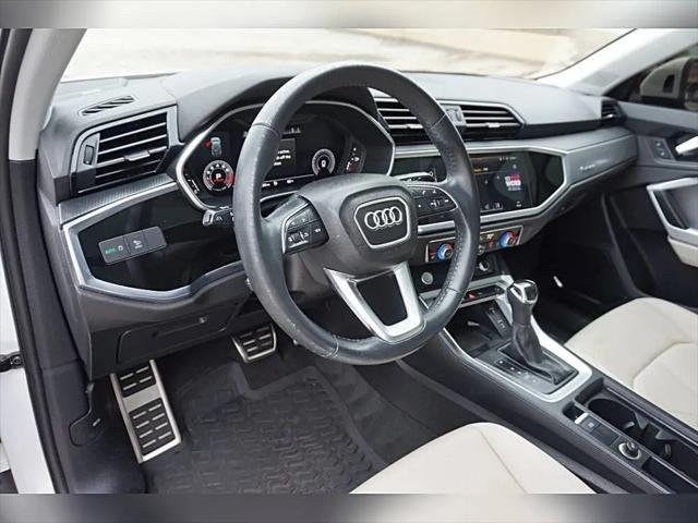 2020 Audi Q3 Premium Plus 45 TFSI S line quattro Tiptronic