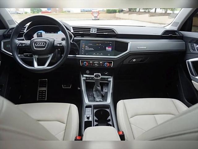 2020 Audi Q3 Premium Plus 45 TFSI S line quattro Tiptronic