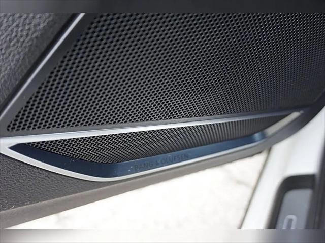 2020 Audi Q3 Premium Plus 45 TFSI S line quattro Tiptronic