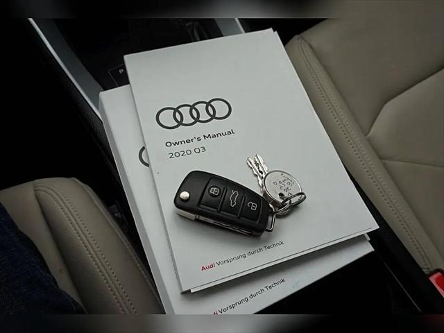 2020 Audi Q3 Premium Plus 45 TFSI S line quattro Tiptronic