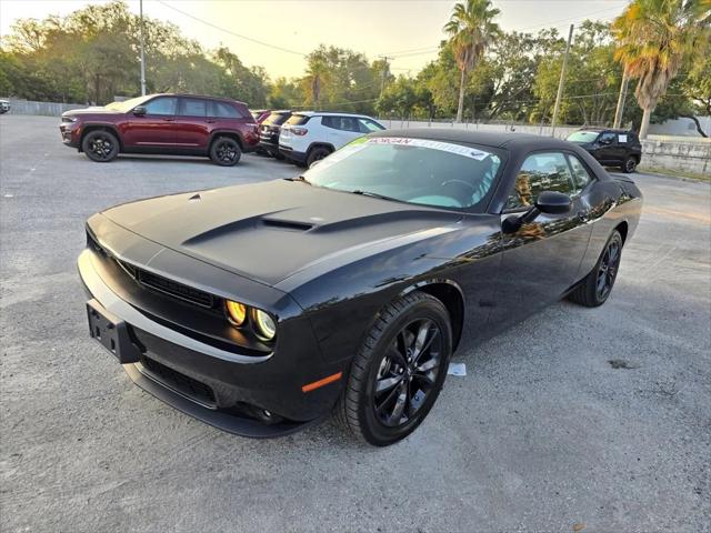 2022 Dodge Challenger SXT AWD