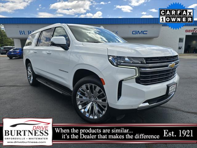 2022 Chevrolet Suburban 4WD LT