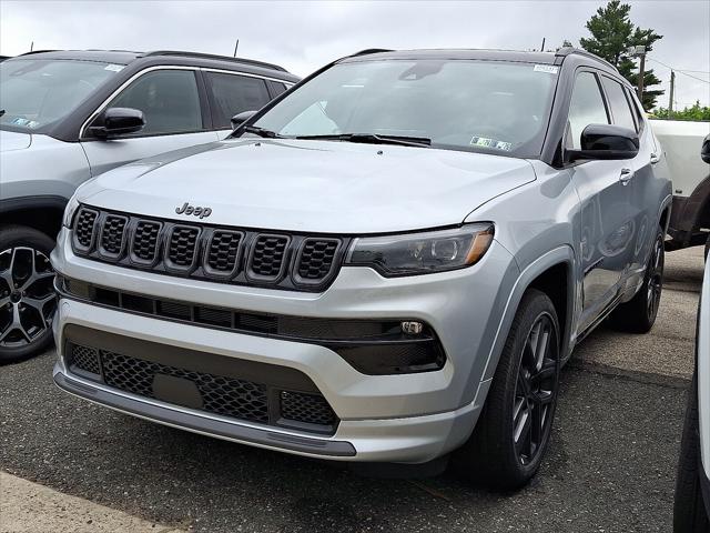 2025 Jeep Compass COMPASS LIMITED 4X4