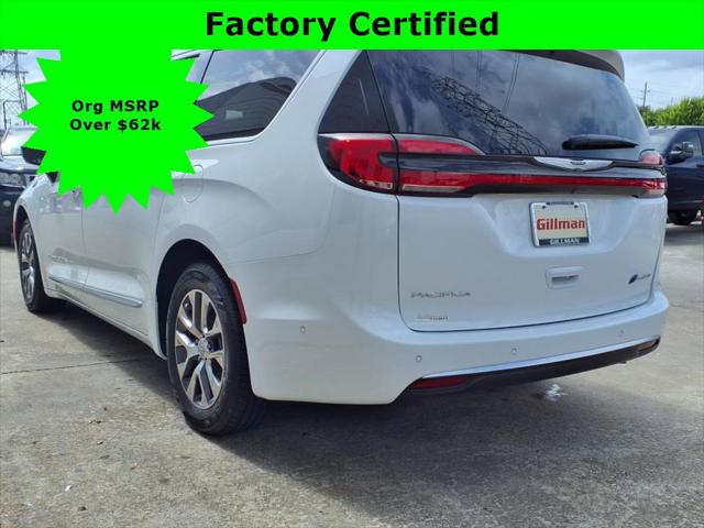 2025 Chrysler Pacifica Hybrid Pinnacle