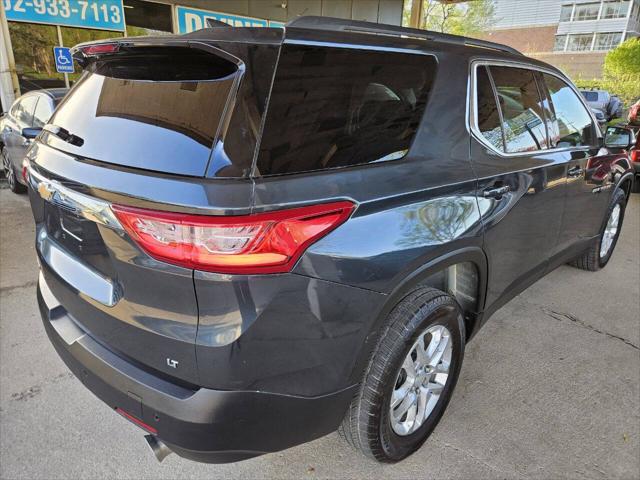 2020 Chevrolet Traverse AWD LT Cloth