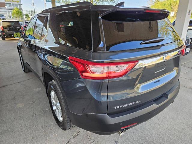 2020 Chevrolet Traverse AWD LT Cloth