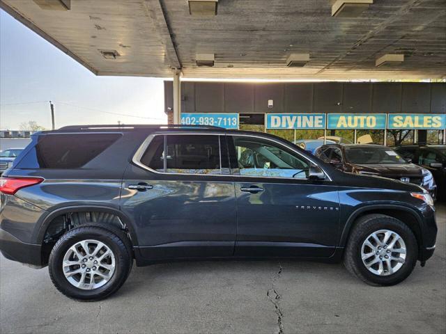 2020 Chevrolet Traverse AWD LT Cloth