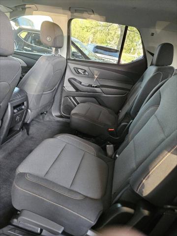 2020 Chevrolet Traverse AWD LT Cloth