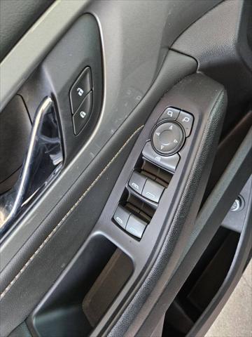 2020 Chevrolet Traverse AWD LT Cloth