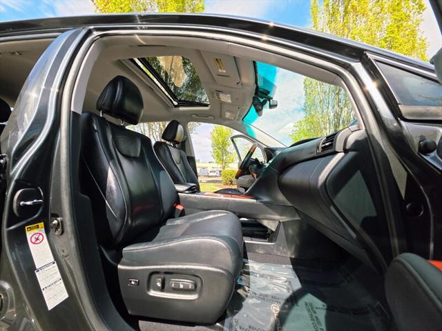 2011 Lexus RX 350 AWD / NAVi / Back-Up CAM / Sun Roof / 1-OWNER