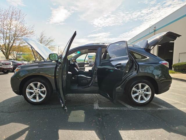 2011 Lexus RX 350 AWD / NAVi / Back-Up CAM / Sun Roof / 1-OWNER