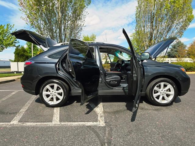 2011 Lexus RX 350 AWD / NAVi / Back-Up CAM / Sun Roof / 1-OWNER