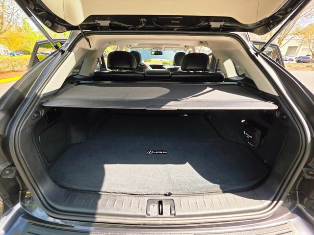 2011 Lexus RX 350 AWD / NAVi / Back-Up CAM / Sun Roof / 1-OWNER