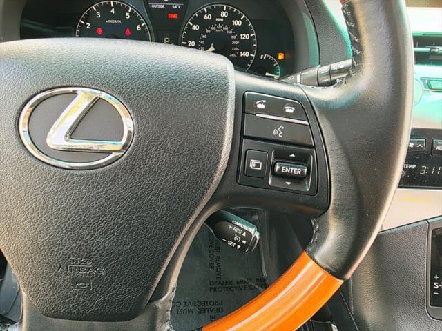 2011 Lexus RX 350 AWD / NAVi / Back-Up CAM / Sun Roof / 1-OWNER