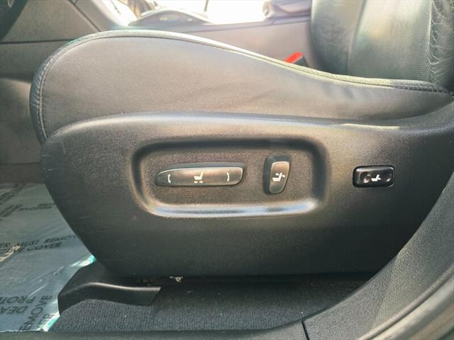 2011 Lexus RX 350 AWD / NAVi / Back-Up CAM / Sun Roof / 1-OWNER