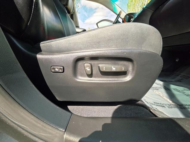 2011 Lexus RX 350 AWD / NAVi / Back-Up CAM / Sun Roof / 1-OWNER
