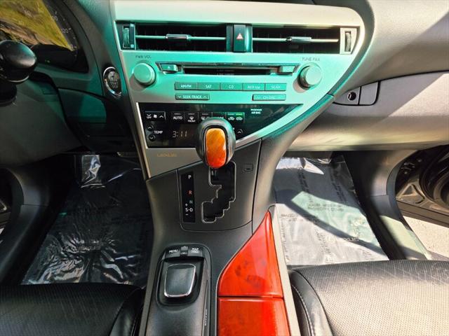 2011 Lexus RX 350 AWD / NAVi / Back-Up CAM / Sun Roof / 1-OWNER
