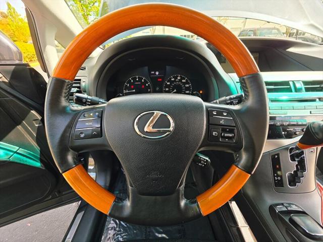 2011 Lexus RX 350 AWD / NAVi / Back-Up CAM / Sun Roof / 1-OWNER