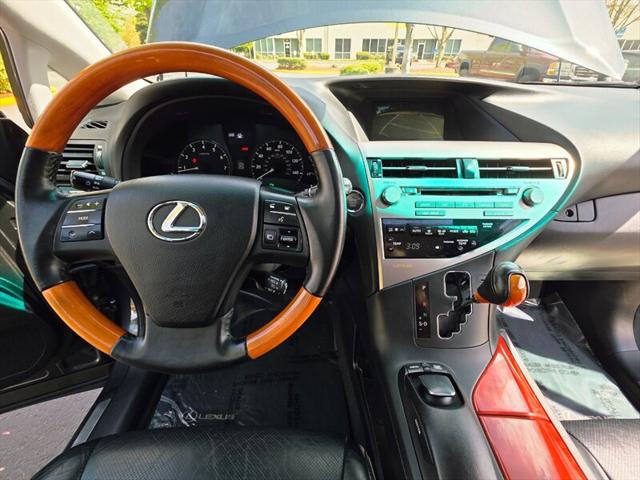 2011 Lexus RX 350 AWD / NAVi / Back-Up CAM / Sun Roof / 1-OWNER