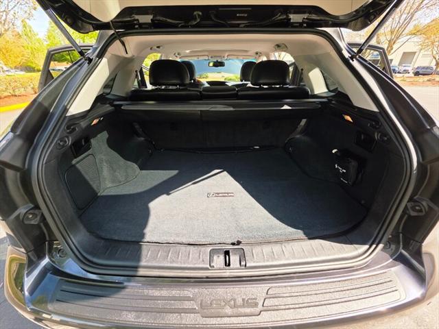 2011 Lexus RX 350 AWD / NAVi / Back-Up CAM / Sun Roof / 1-OWNER