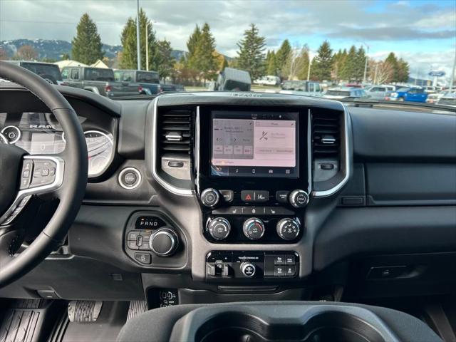 2025 Ram 1500 Big Horn Crew Cab 4x4 57 Box