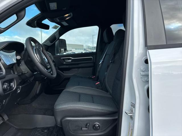 2025 Ram 1500 Big Horn Crew Cab 4x4 57 Box