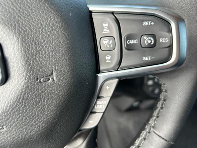 2025 Ram 1500 Big Horn Crew Cab 4x4 57 Box