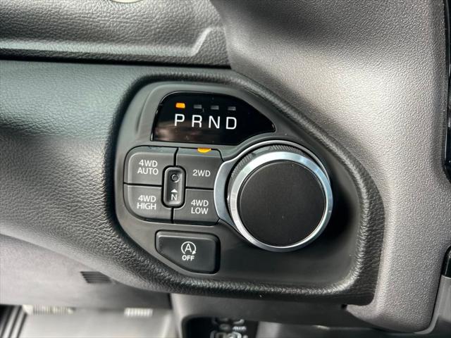 2025 Ram 1500 Big Horn Crew Cab 4x4 57 Box