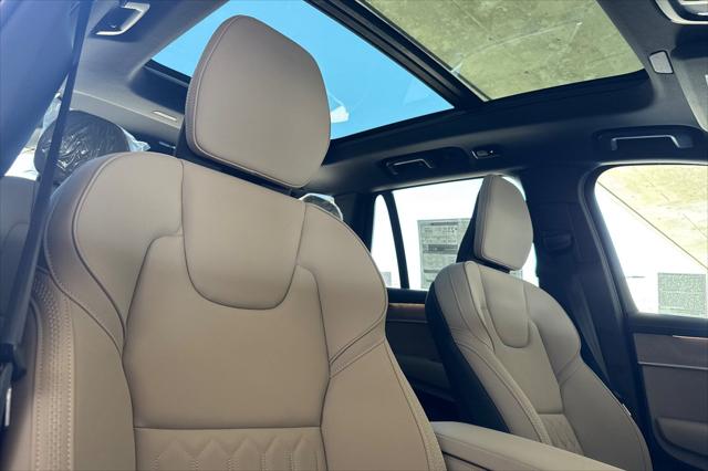 2025 Volvo XC90 B6 Core