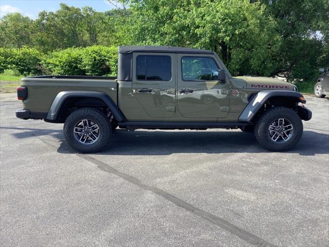 2025 Jeep Gladiator GLADIATOR MOJAVE 4X4