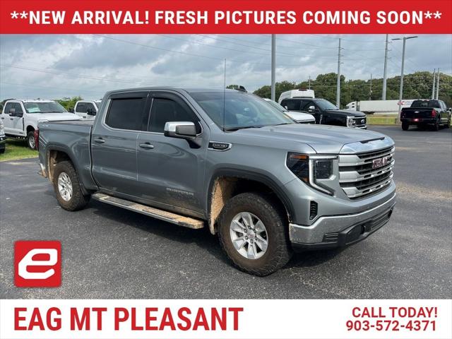 2023 GMC Sierra 1500 4WD Crew Cab Short Box SLE