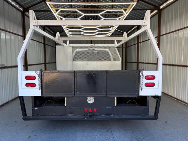 2005 Ford F-450 XL