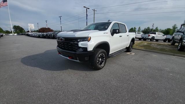 2022 Chevrolet Silverado 1500 4WD Crew Cab Short Bed ZR2