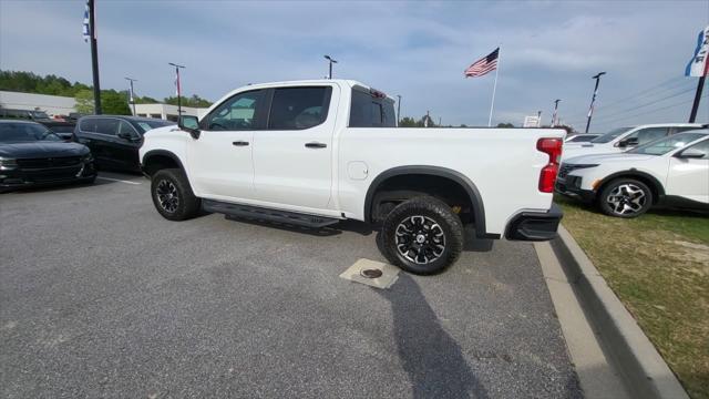 2022 Chevrolet Silverado 1500 4WD Crew Cab Short Bed ZR2