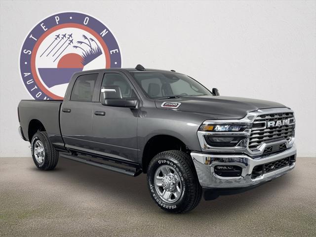 2025 RAM Ram 2500 RAM 2500 TRADESMAN CREW CAB 4X4 64 BOX