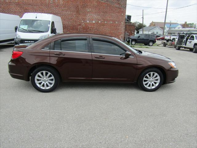 2012 Chrysler 200 Touring