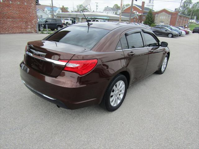 2012 Chrysler 200 Touring