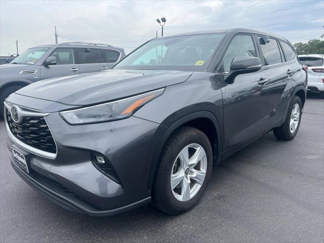 2023 Toyota Highlander LE