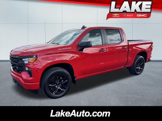 2023 Chevrolet Silverado 1500 4WD Crew Cab Short Bed Custom